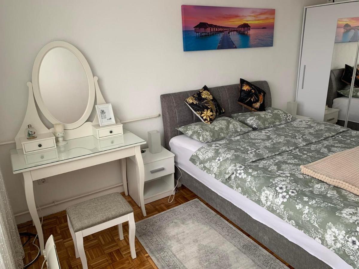 Apartman Nova Varos Banja Luka Eksteriør billede